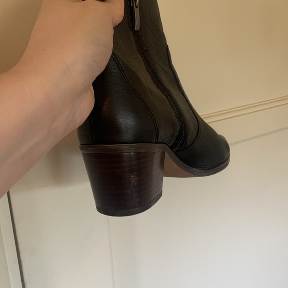 Franco Sarto Sager ankle bootie - Picture 3 of 4